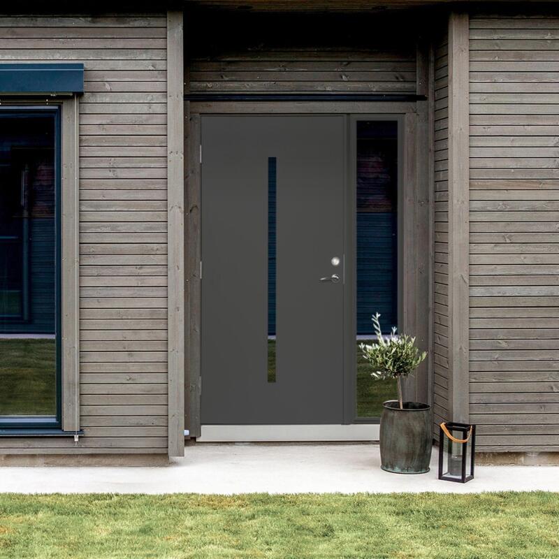 Ytterdør Oslo er en lekker funkisdør med et stramt og minimalistisk uttrykk. De rene flatene og moderne detaljene gjør den til et naturlig valg for arkitekttegnede boliger og hjem med fokus på enkelhet og design.